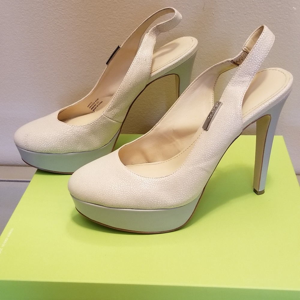 Calvin Klein Gracen pale tan/grey slingbackd